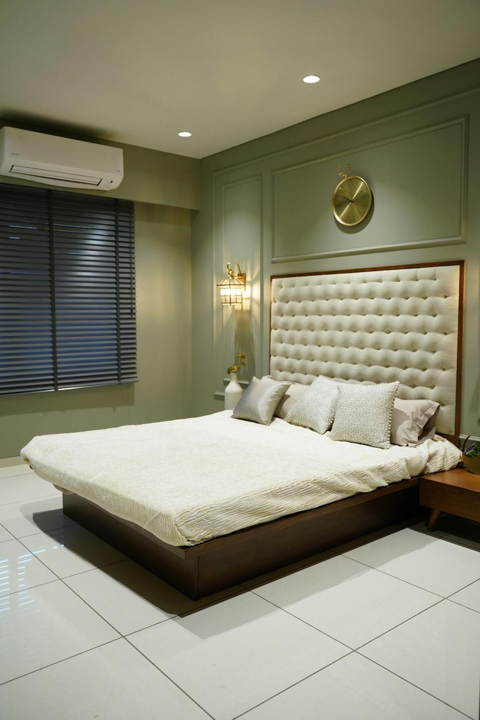 Deluxe Storm Suite